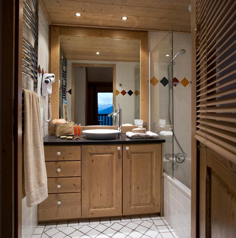 CGH Residences Spas Le Hameau Du Beaufortain hotel pied des pistes 17