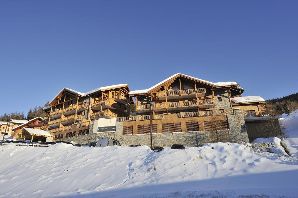 CGH Residences Spas lOree des Neiges hotel pied des pistes 2