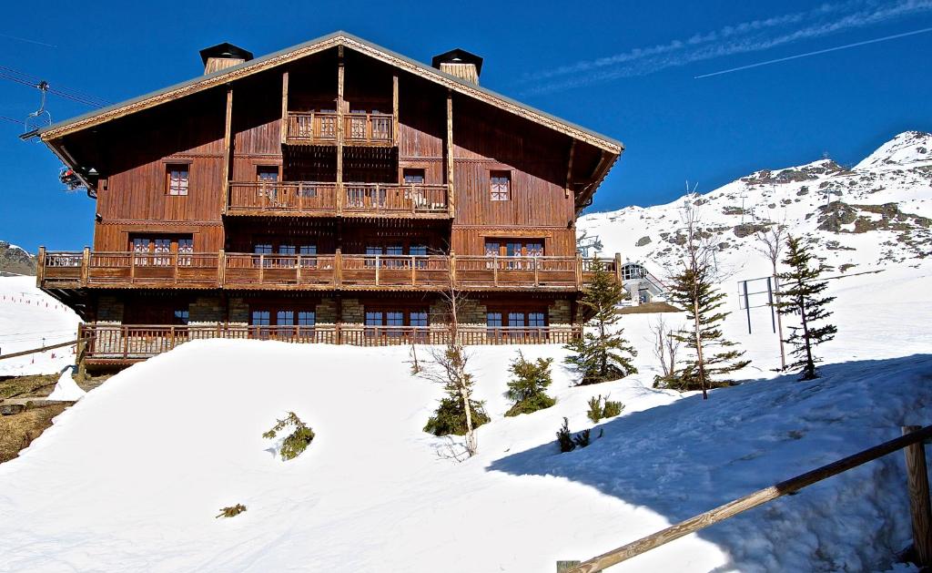 CGH Residences Spas les Chalets du Soleil Authentiques hotel pied des pistes 17