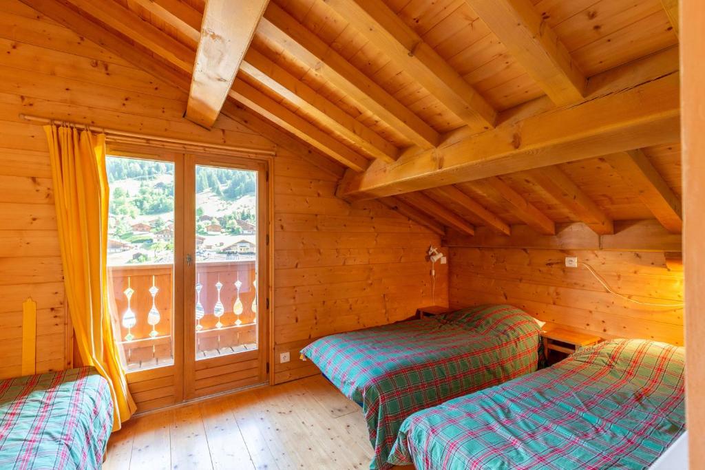 CHARMANT CHALET pres des pistes appartement pied des pistes 5