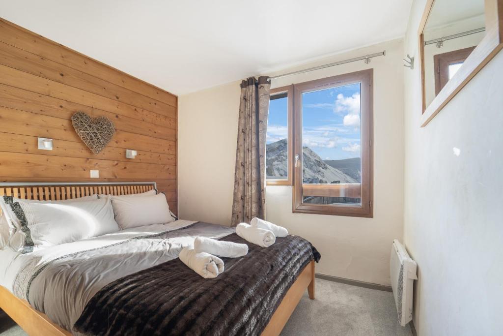 Central modern Duplex for 6 by Avoriaz Chalets appartement pied des pistes 1