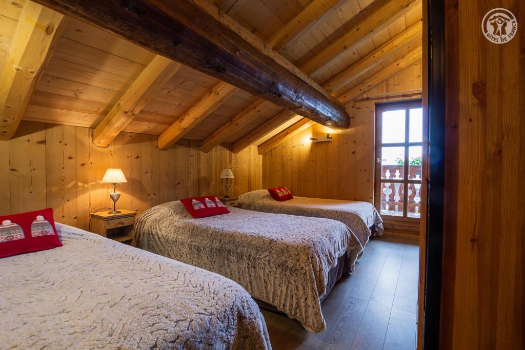 Chalet 13 personnes Le Vanvolet gite pied des pistes 6