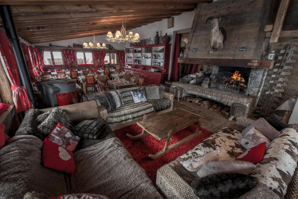 Chalet Du Friolin hotel pied des pistes 4