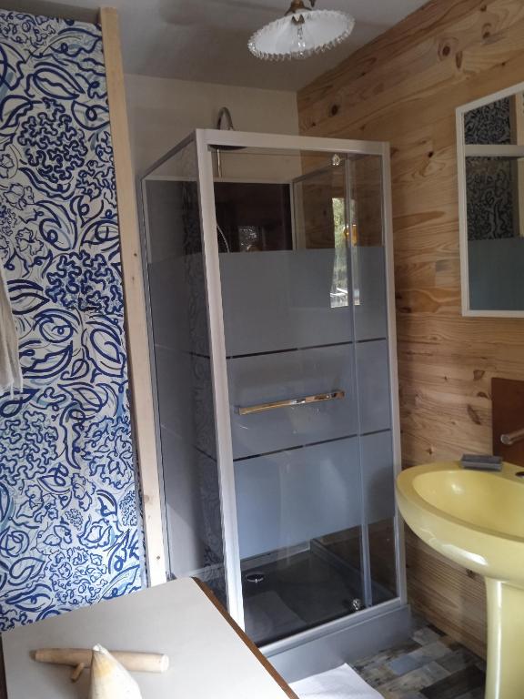 Chalet Hibou 1 couchage en 140 Domaine de la Mamounette gite pied des pistes 18
