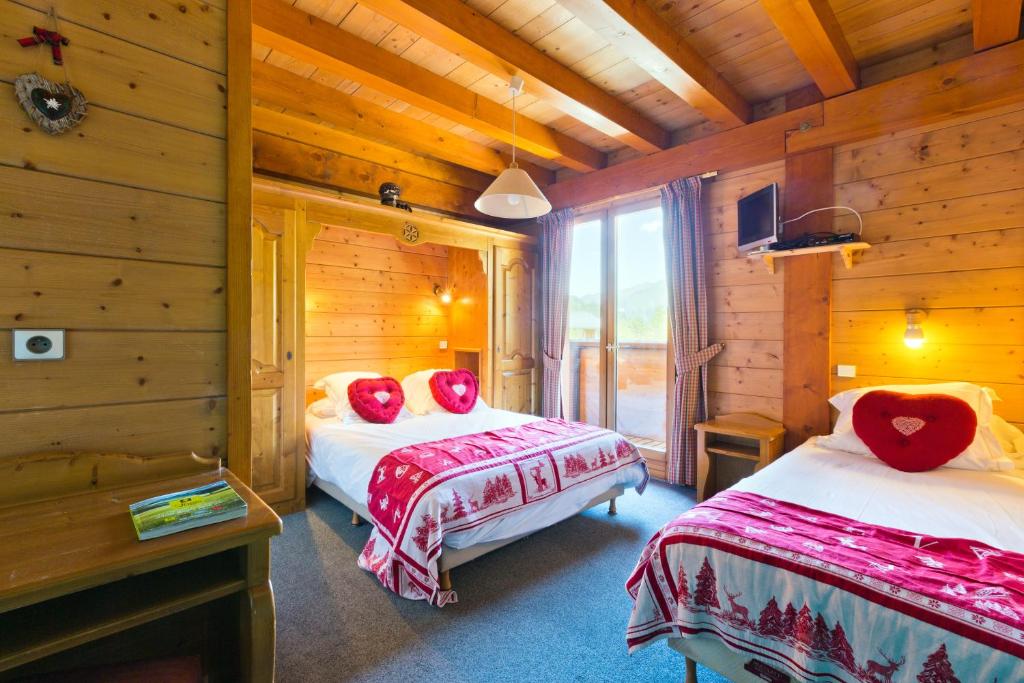 Chalet Hotel Aiguille Blanche Logis hotel pied des pistes 1