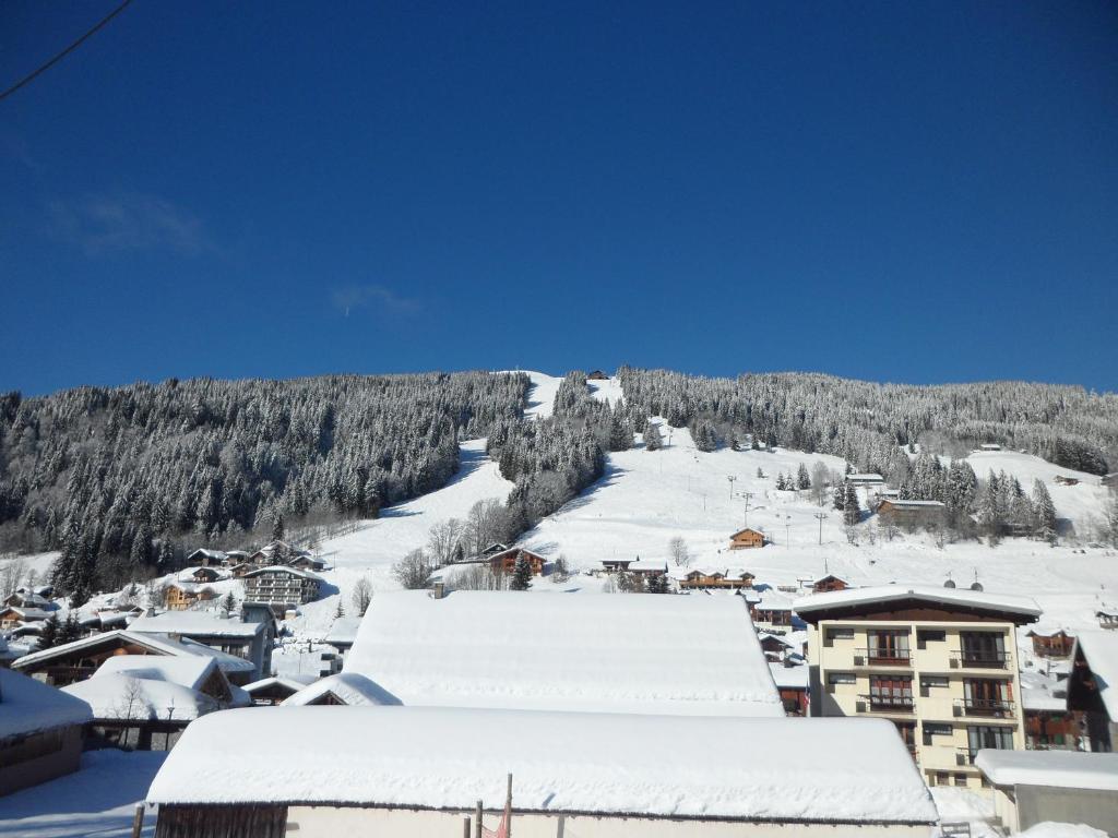 Chalet Hotel Aiguille Blanche Logis hotel pied des pistes 16