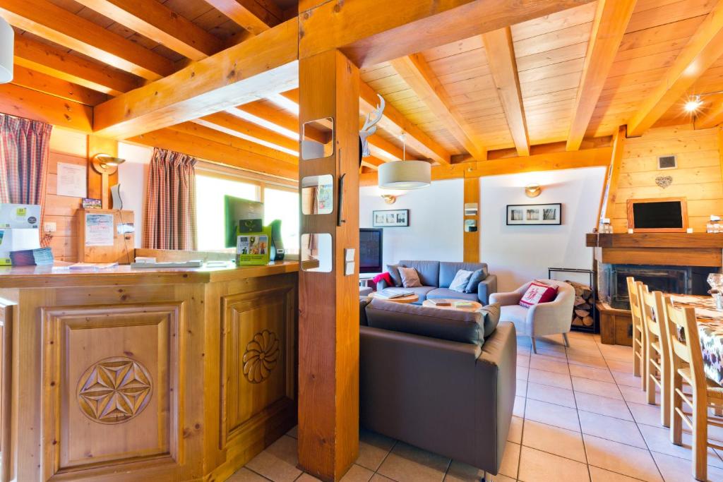 Chalet Hotel Aiguille Blanche Logis hotel pied des pistes 3