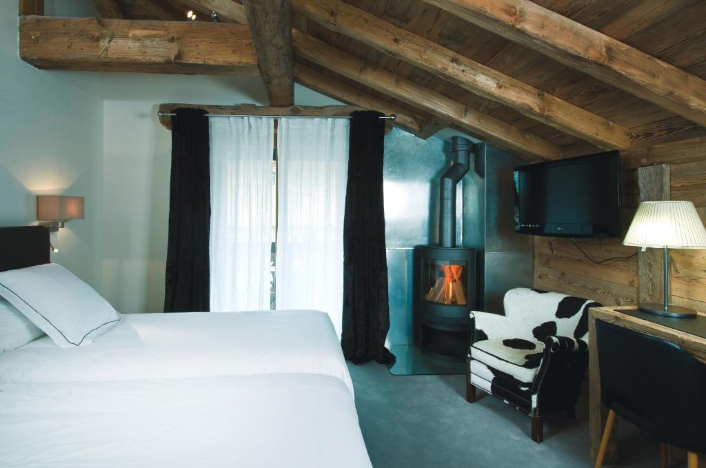 Chalet Hotel La Marmotte La Tapiaz SPA The Originals Relais hotel pied des pistes 14