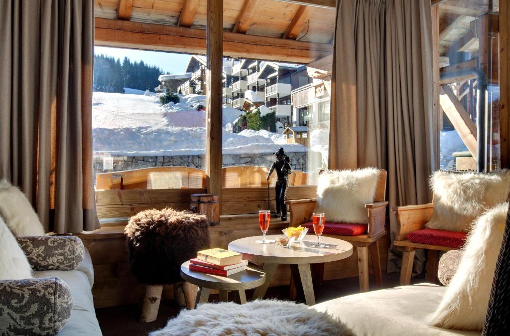 Chalet Hotel La Marmotte La Tapiaz SPA The Originals Relais hotel pied des pistes 2