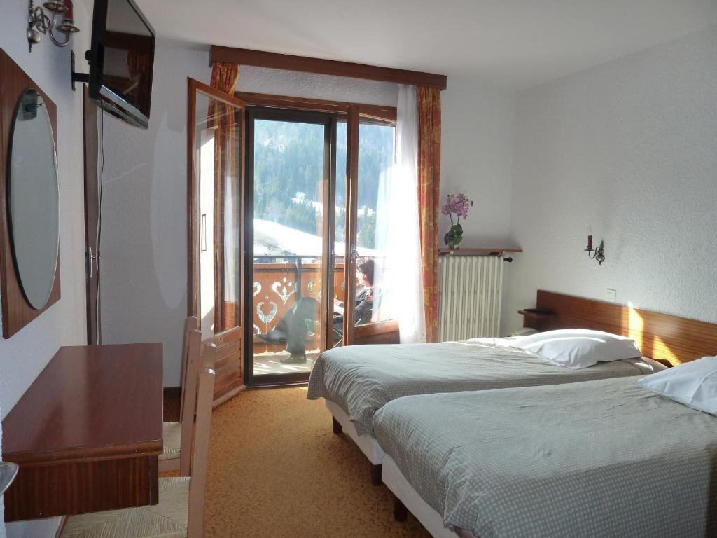 Chalet Hotel du Borderan hotel pied des pistes 1