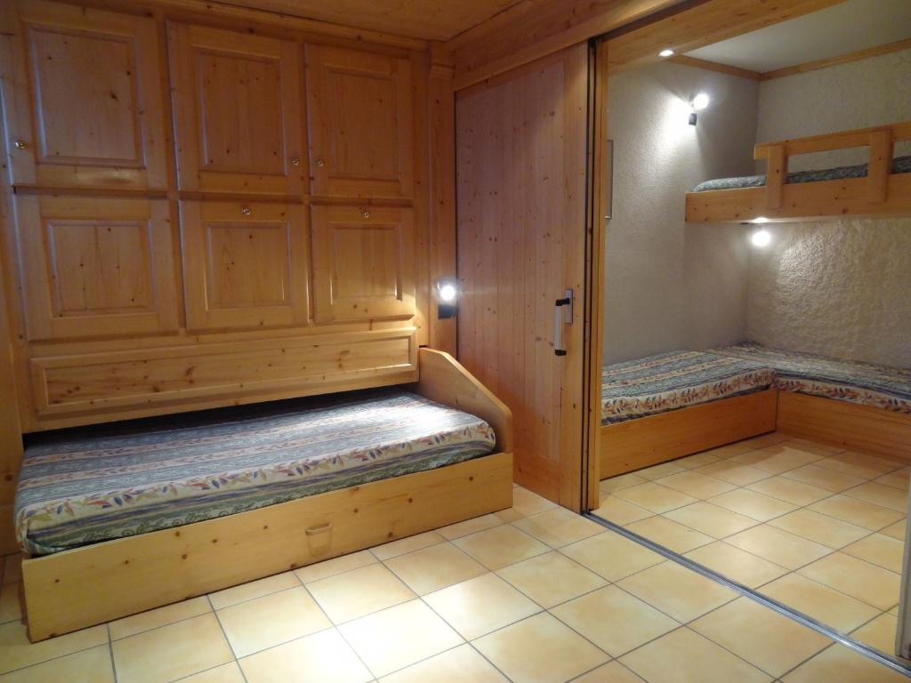 Chalet Lafarge appartement pied des pistes 13