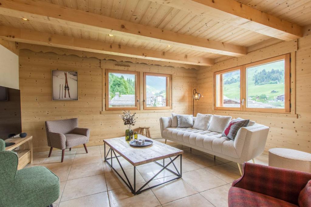 Chalet Les Bognettes 10 personnes chalet pied des pistes 12