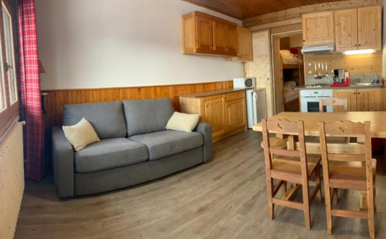 Chalet Les Myrtilles aux Saisies appartement pied des pistes 3