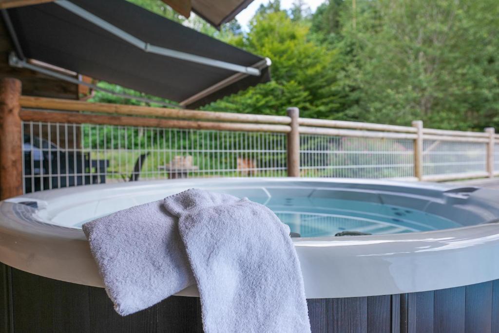 Chalet Les Pres Chaussottes gite pied des pistes 11