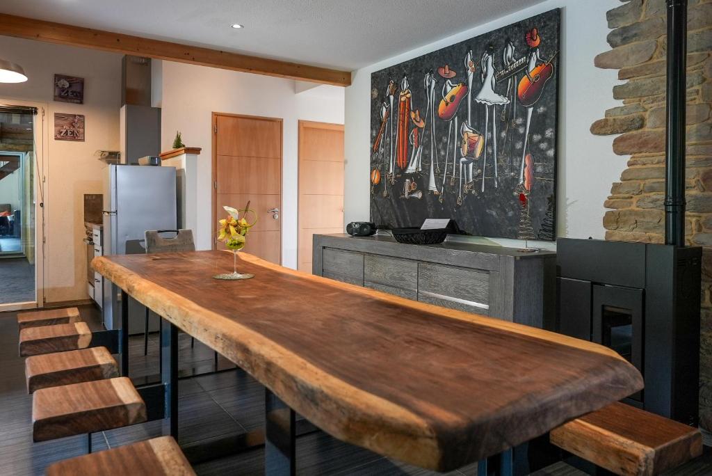 Chalet Les Pres Chaussottes gite pied des pistes 4