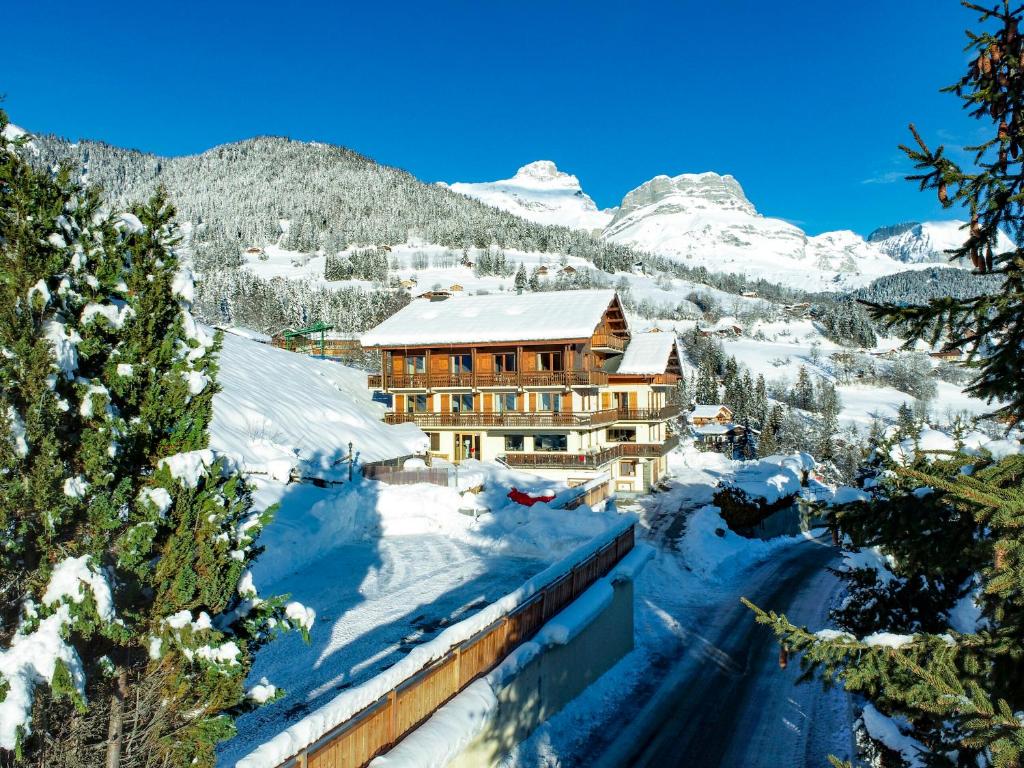 Chalet Les Rhodos hotel pied des pistes 6