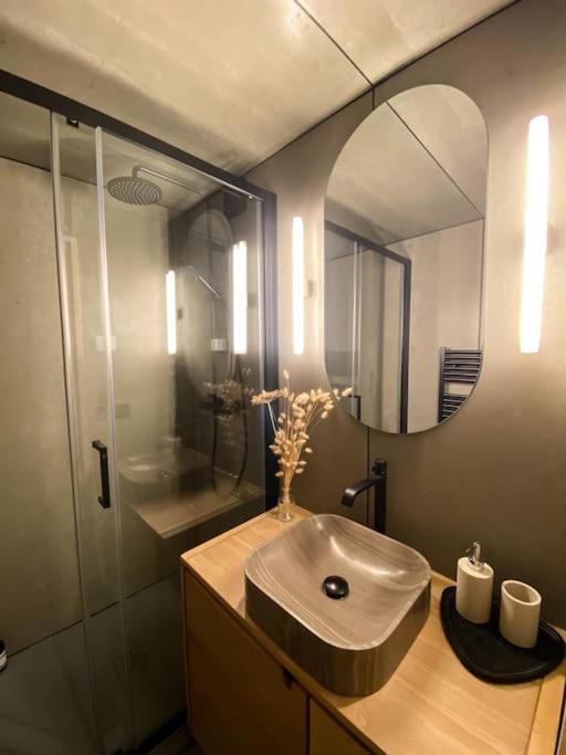 Chalet Meleze skis aux pieds Alpes Sainte Foy station 1550 chalet pied des pistes 12