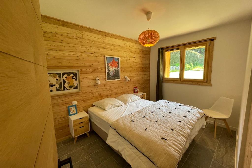 Chalet Mitoyen pour 8 avec BALCON et JARDIN chalet pied des pistes 14