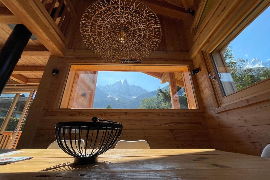 Chalet Mitoyen pour 8 avec BALCON et JARDIN chalet pied des pistes 4
