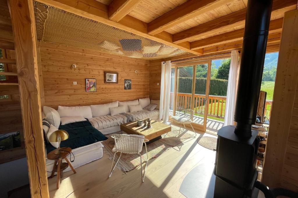 Chalet Mitoyen pour 8 avec BALCON et JARDIN chalet pied des pistes