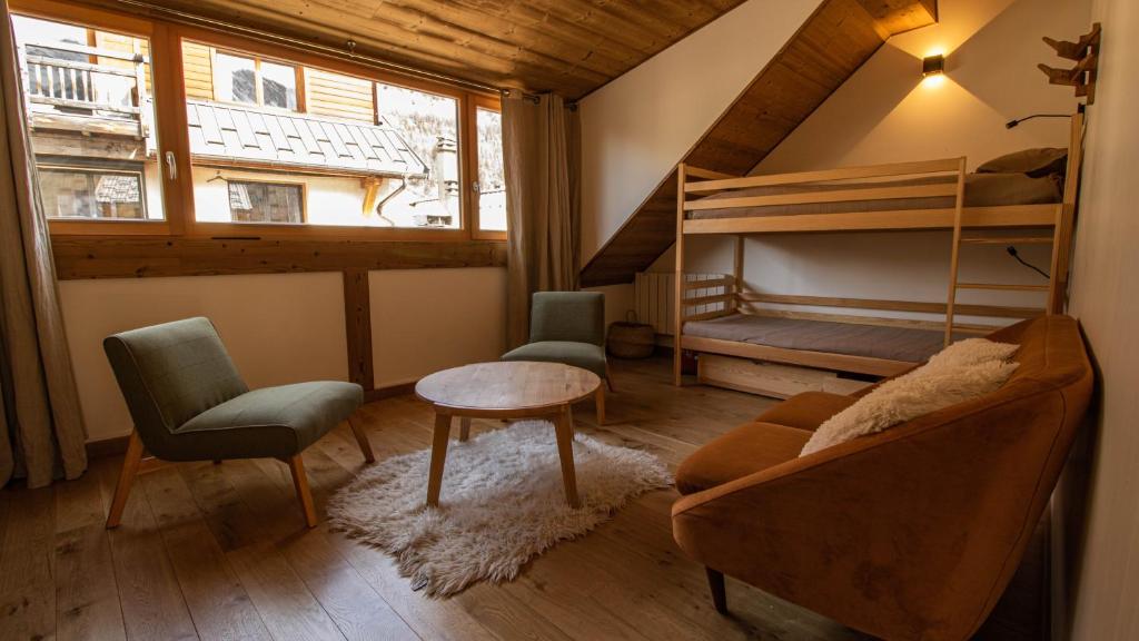 Chalet Peak Noir entier 12pers Cosy House Peak Noir for 12people gite pied des pistes 10