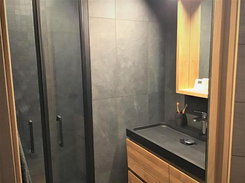 Chalet Peak Noir entier 12pers Cosy House Peak Noir for 12people gite pied des pistes 14