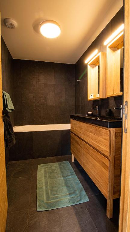 Chalet Peak Noir entier 12pers Cosy House Peak Noir for 12people gite pied des pistes 15