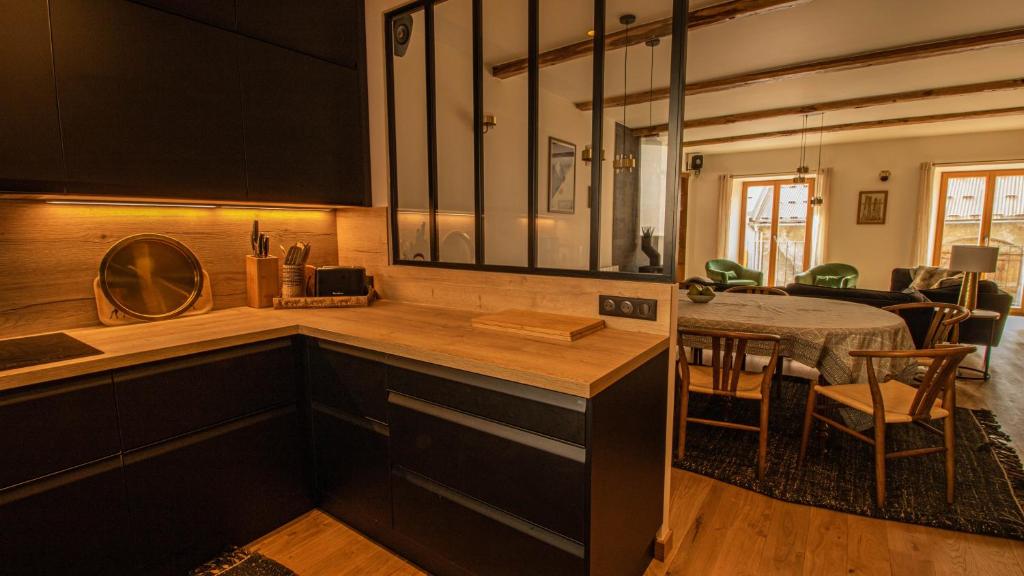 Chalet Peak Noir entier 12pers Cosy House Peak Noir for 12people gite pied des pistes 5