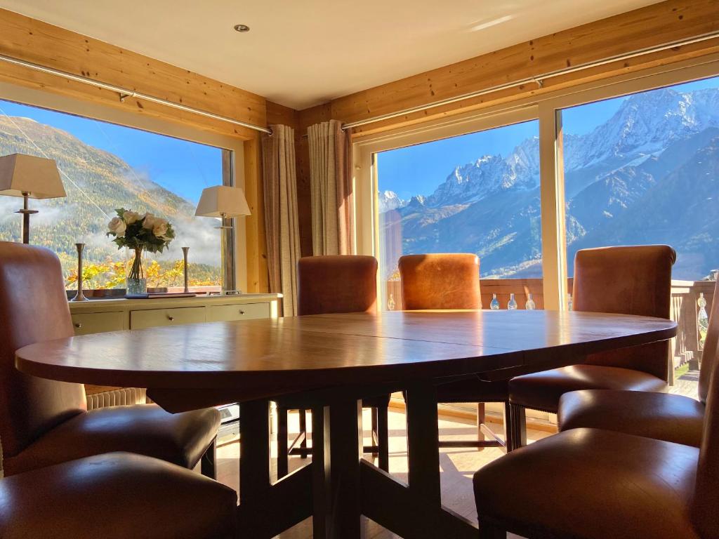 Chalet Pres des Cimes ski in ski out chalet pied des pistes 18