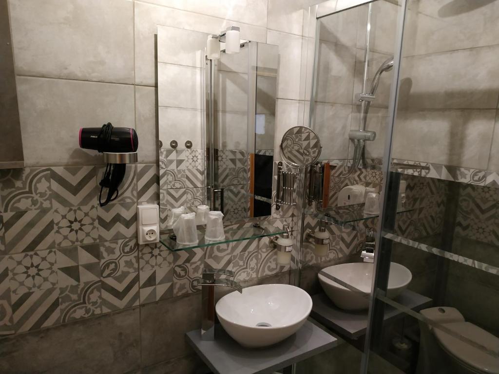 Chalet Saint Bernard hotel pied des pistes 13