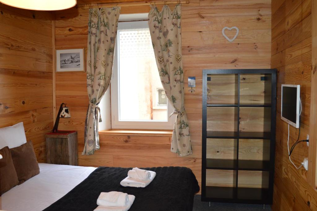 Chalet Saint Bernard hotel pied des pistes 15