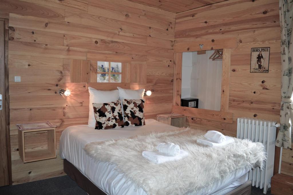 Chalet Saint Bernard hotel pied des pistes 9