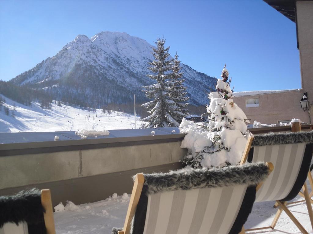 Chalet Saint Bernard hotel pied des pistes