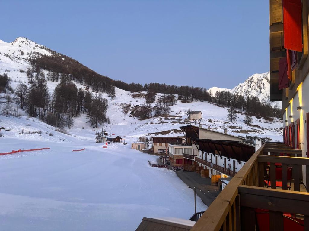 Chalet Sainte Anne hotel pied des pistes 19
