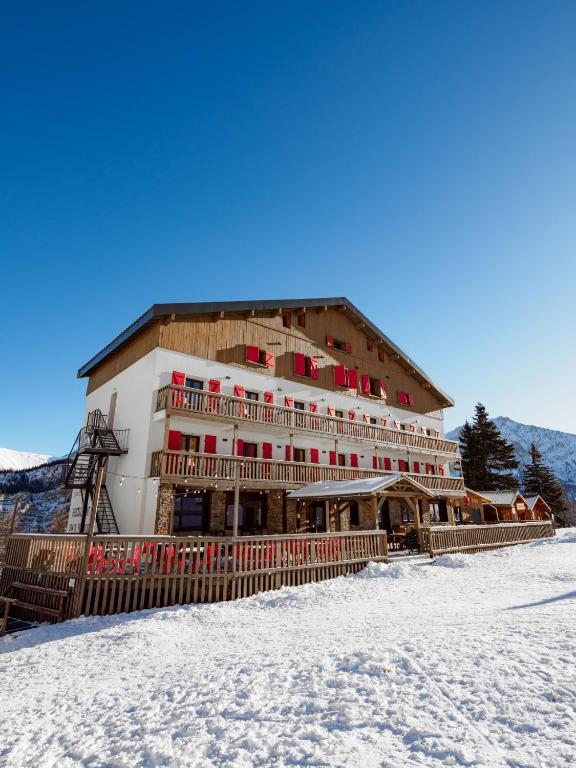 Chalet Sainte Anne hotel pied des pistes