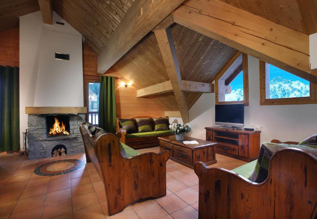Chalet des Neiges Oz en Oisans hotel pied des pistes 4