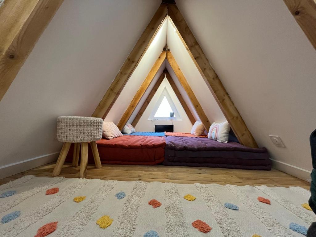 Chalet moderne classe 4 etoiles a St Lary En altitude 100m des pistes chalet pied des pistes 1
