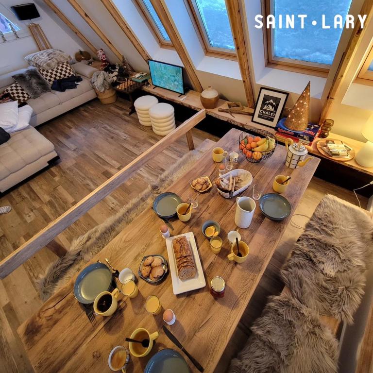 Chalet moderne classe 4 etoiles a St Lary En altitude 100m des pistes chalet pied des pistes 10