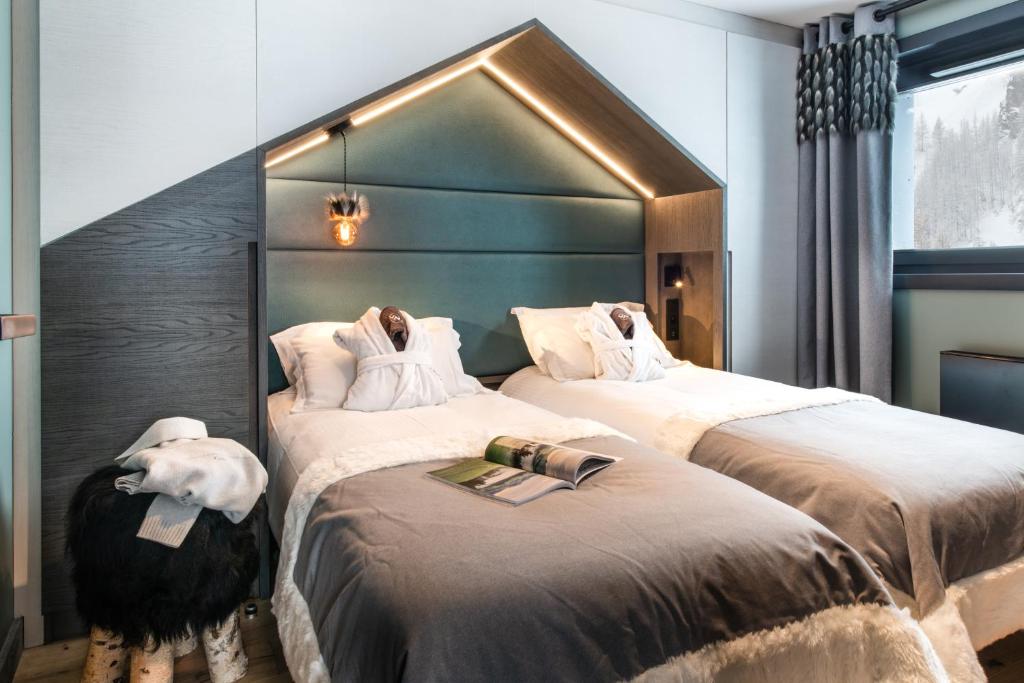 Chalets Izia Village Montana appartement pied des pistes 7