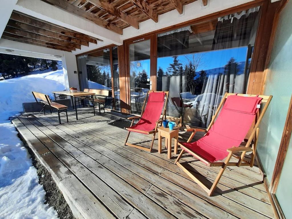 Chaleureux appartement aux pieds des pistes appartement pied des pistes 16