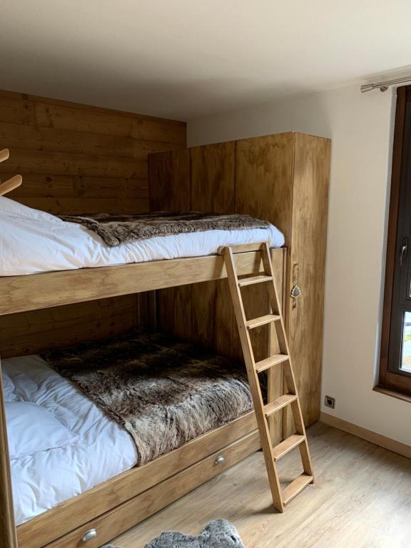 Charmant 2 pieces renove coeur station ISOLA 2000 appartement pied des pistes 1