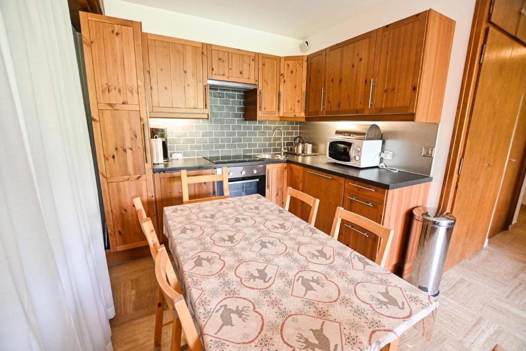 Charmant 50m avec BALCON a Megeve appartement pied des pistes 3