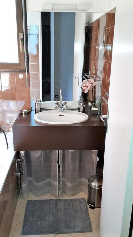 Charmant T2 hypercentre calme terrasse parking appartement pied des pistes 16