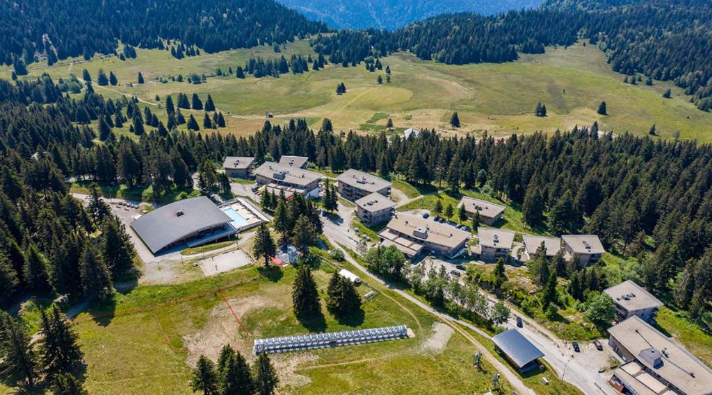 Charmant appartement confortable pour 6 personnes 40m2 pied pistes wifi parking appartement pied des pistes 14