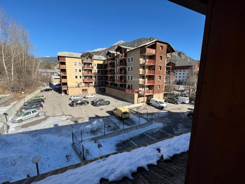 Charmant duplex pied de pistes Briancon appartement pied des pistes 9