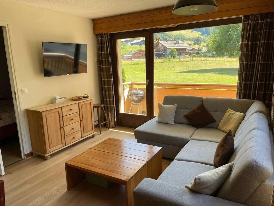 Charming Bright Spacious Village Walk to lift Hike appartement pied des pistes
