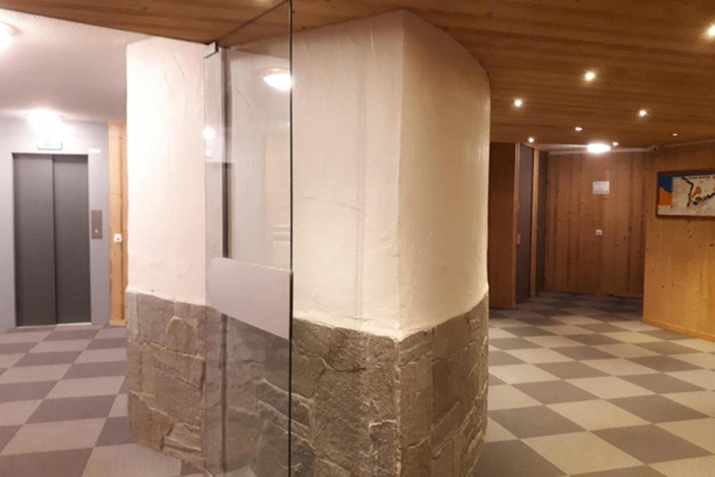 Charming Studio With Balcony appartement pied des pistes 8
