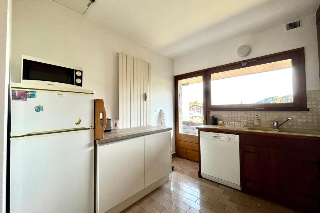Charming island of calm in Megeve appartement pied des pistes 8