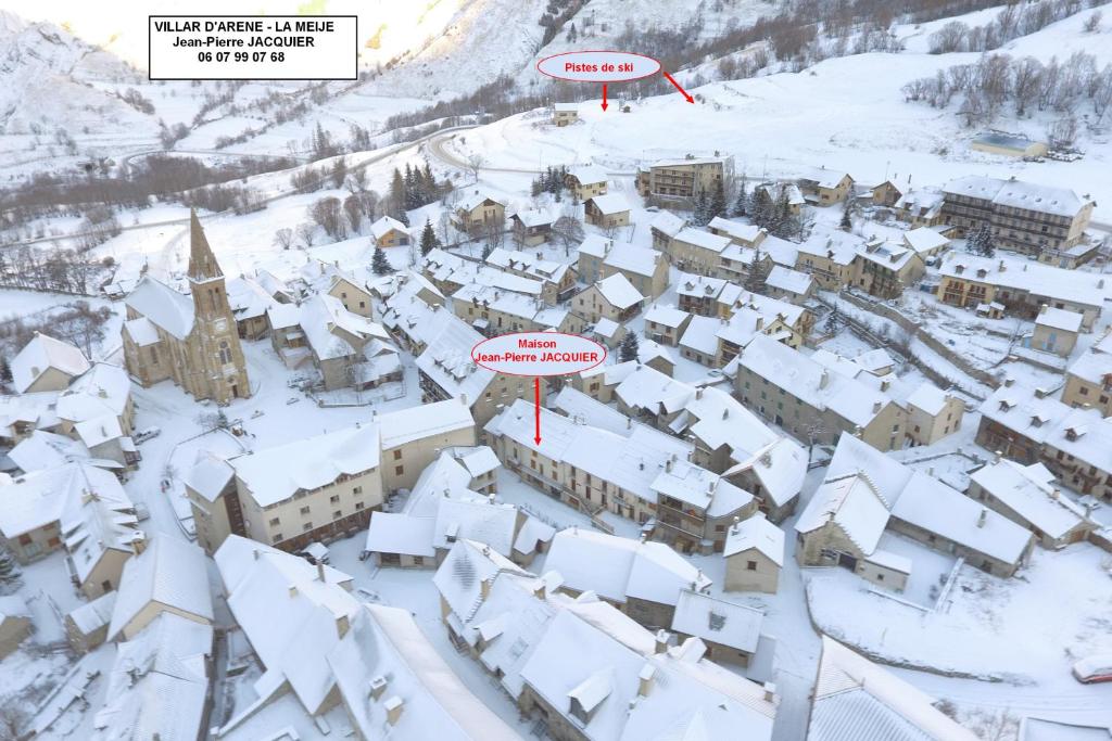 Chez Jean Pierre Room 1pers in a 17th century house n 6 gite pied des pistes 10