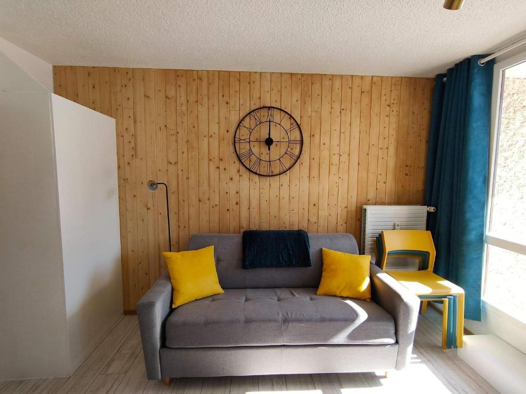 Cocon daltitude Studio avec vue sur les pistes appartement pied des pistes 11